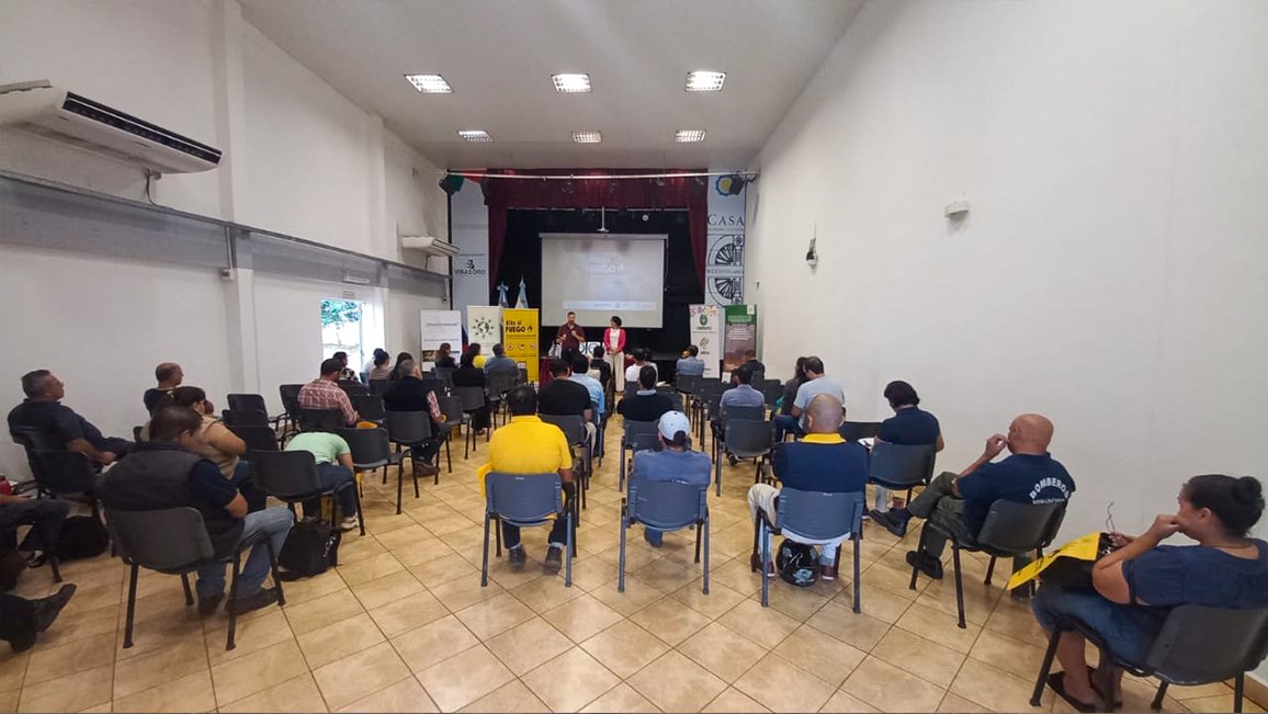 Alto al Fuego lleva capacitaciones a Libres, Yapeyú y La Cruz